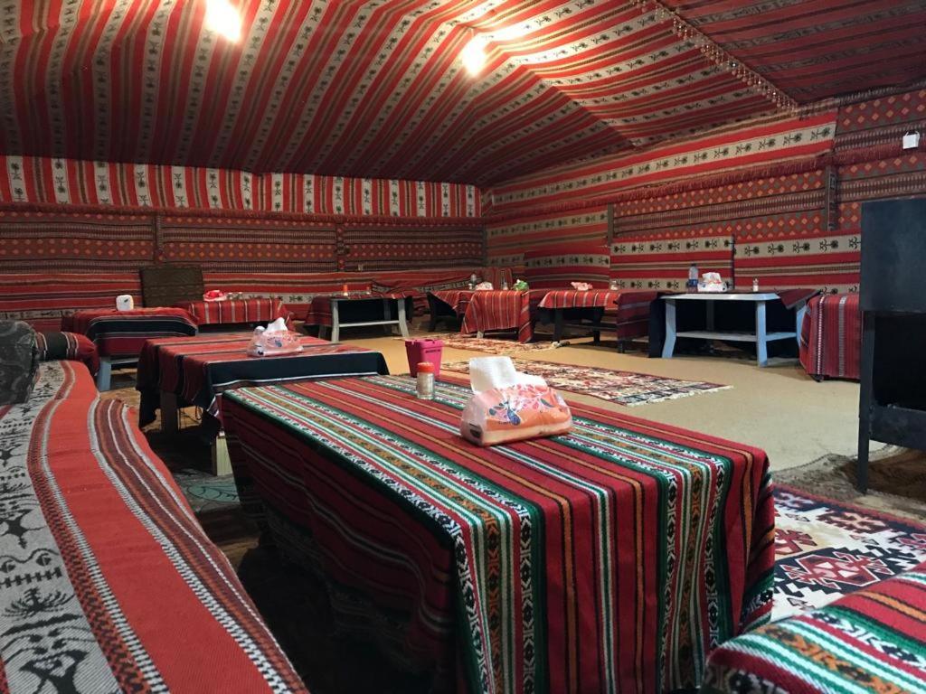 Wadi Rum Nature Tours And Camp Exterior foto